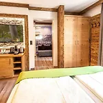 Alpinspa Zur Post - Bergbahn Im Sommer 2026 Inklusive Vendégház Bad Gastein