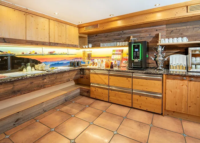 Alpinspa Zur Post - Bergbahn Im Sommer 2026 Inklusive Pensionat